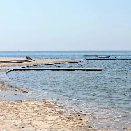 For Families With Children Finida, - 7019 Apartment Umag