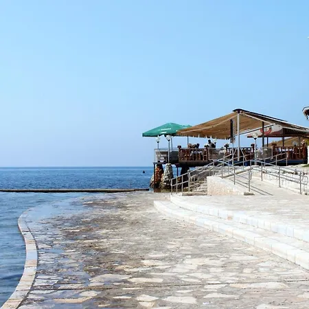 Apartment For Families With Children Finida, - 7019 Umag