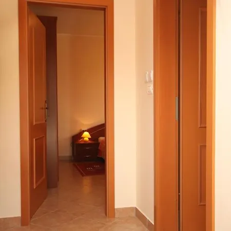 For Families With Children Finida, - 7019 Apartment Umag